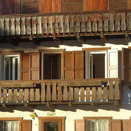 Lidia Astor Apartmán Alleghe